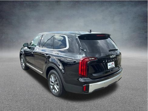 Used 2024 Kia Telluride LX FWD image 7