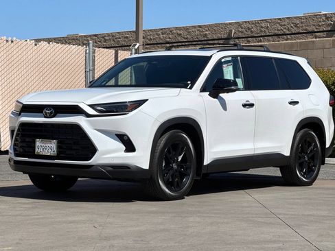 Used 2026 Toyota Grand Highlander AWD Hybrid image 8