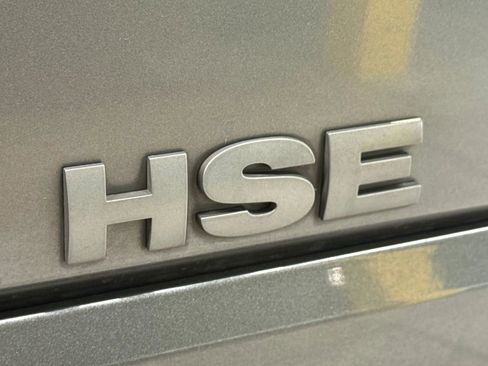 Used 2014 Land Rover LR4 HSE LUX image 13