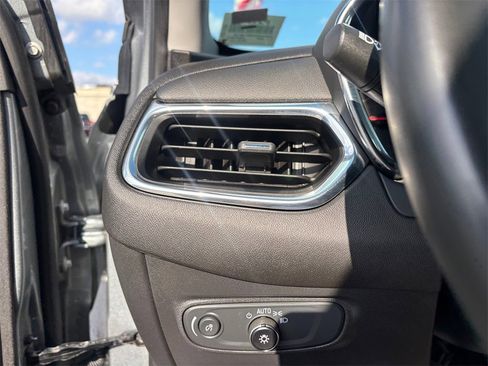 Certified 2024 Chevrolet Equinox LT image 23