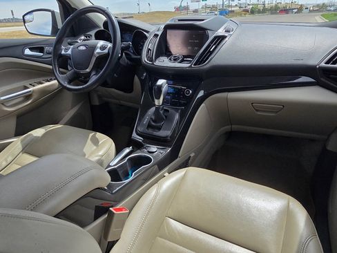 Used 2015 Ford Escape Titanium image 28