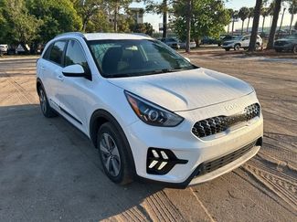 Used 2022 Kia Niro LX video 1