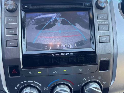 Used 2014 Toyota Tundra SR5 w/ SR5 Upgrade Package AWD/4WD image 21