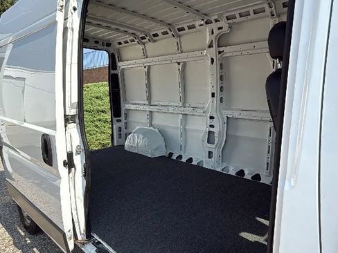 Used 2017 RAM ProMaster 2500 FWD image 34