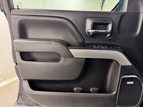 Used 2017 Chevrolet Silverado 1500 LTZ Z71 w/ LTZ Plus Package AWD/4WD image 13