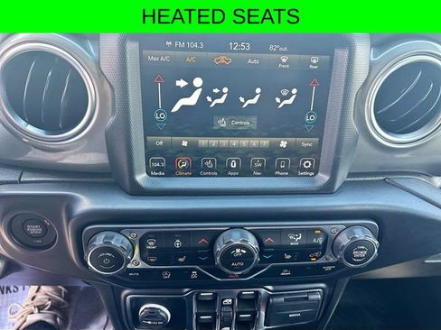 Used 2022 Jeep Gladiator Overland w/ LED Lighting Group AWD/4WD image 23