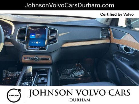 Certified 2024 Volvo XC90 B6 Plus image 10
