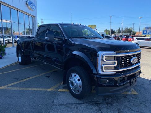 Used 2026 Ford F450 Platinum w/ Camper Package AWD/4WD image 8