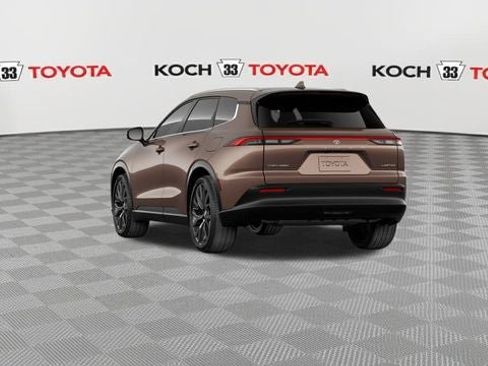 New 2026 Toyota Crown Signia image 4