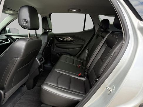 Used 2022 GMC Terrain SLT AWD/4WD image 27
