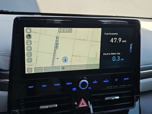 Used 2020 Hyundai Ioniq Limited FWD image 27