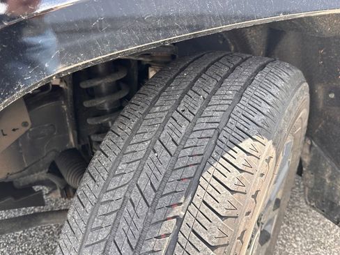 Used 2024 Toyota Sequoia Platinum image 9