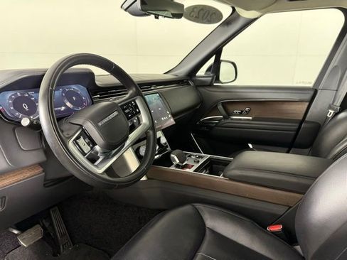 Used 2023 Land Rover Range Rover Autobiography AWD/4WD image 6