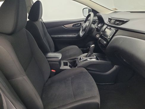 Used 2019 Nissan Rogue Sport S image 21