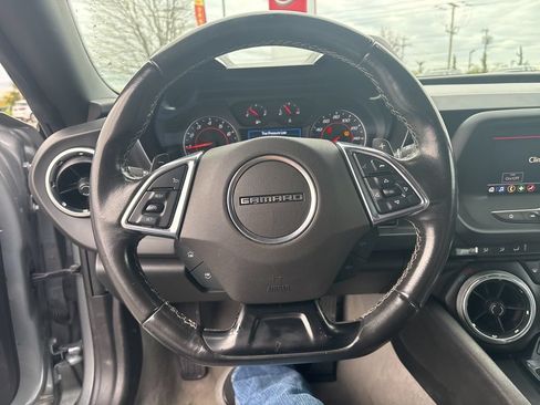 Used 2023 Chevrolet Camaro LT RWD image 18