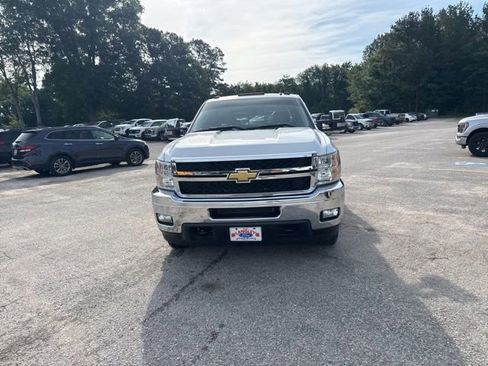 Used 2011 Chevrolet Silverado 3500 LTZ w/ LTZ Plus Package AWD/4WD image 8