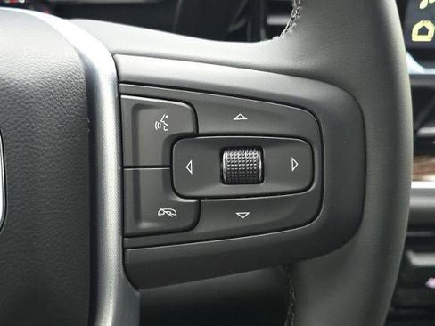 New 2026 GMC Sierra 1500 SLE w/ Preferred Package AWD/4WD image 27