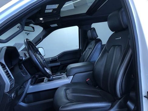 Used 2019 Ford F150 Platinum w/ Equipment Group 701A Luxury image 13