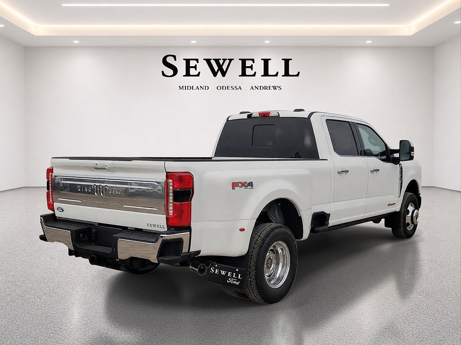 New 2027 Ford F350 King Ranch w/ Chrome Package AWD/4WD image 4