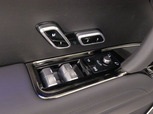 Used 2026 Land Rover Range Rover Sport Autobiography AWD/4WD image 29