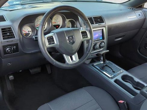 Used 2013 Dodge Challenger R/T RWD image 10