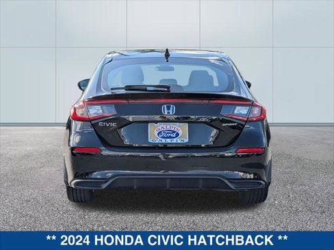 Used 2024 Honda Civic Sport image 4