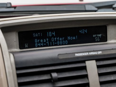 Used 2011 Ford Escape XLT image 27