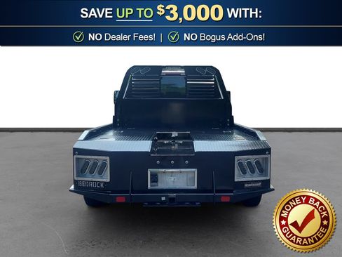 Used 2026 Chevrolet Silverado 3500 LT w/ Convenience Package AWD/4WD image 5