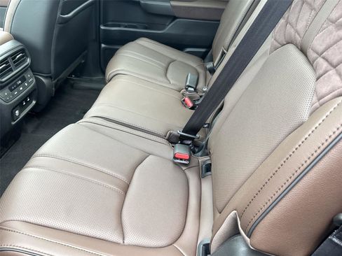 Used 2026 Honda Pilot Elite image 14