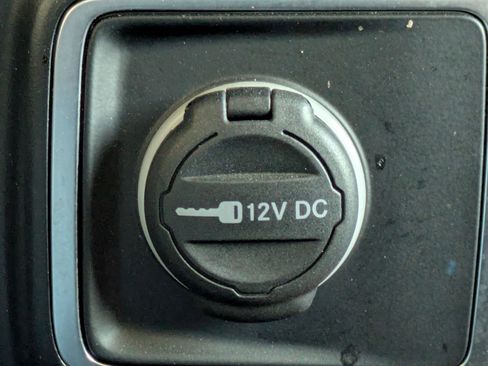 Used 2021 Jeep Gladiator Rubicon image 35