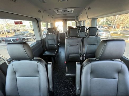 New 2023 Ford Transit 350 XL image 8