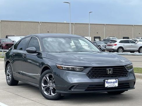 Used 2023 Honda Accord EX image 2
