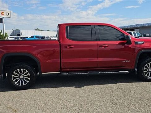 Used 2021 GMC Sierra 1500 AT4 w/ Driver Alert Package I image 9