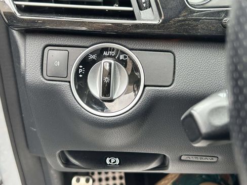 Used 2013 Mercedes-Benz E 63 AMG Sedan image 19