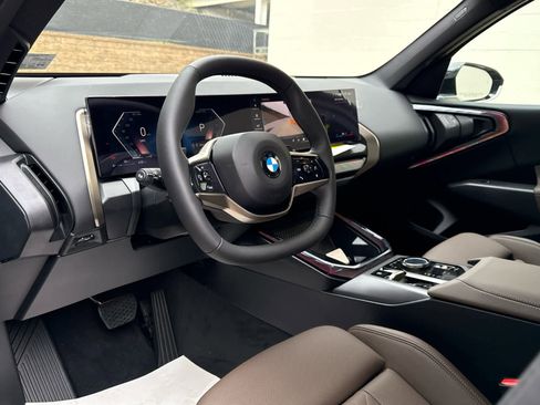 Used 2025 BMW X3 xDrive30i w/ Convenience Package image 12