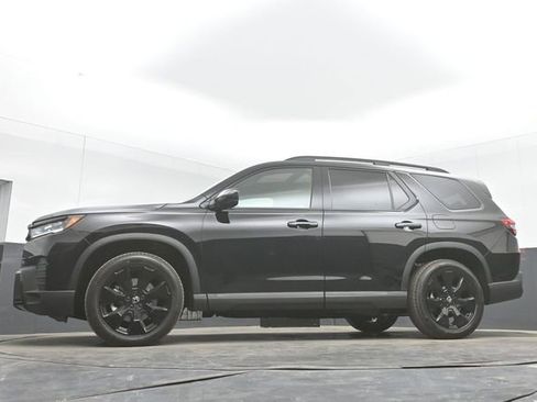New 2026 Honda Pilot Black Edition image 47