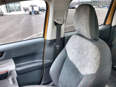 Used 2022 Ford Maverick XLT w/ Equipment Group 300A Standard image 23