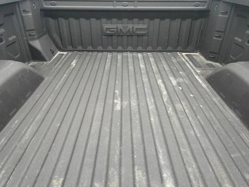 Used 2022 GMC Sierra 1500 Elevation AWD/4WD image 14