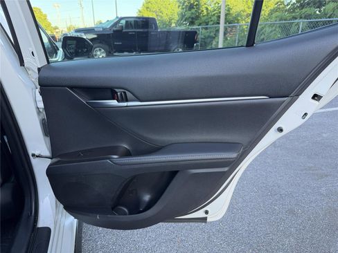 Used 2021 Toyota Camry XSE w/ Navigation Package FWD image 14