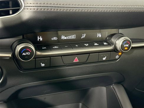 New 2026 MAZDA MAZDA3 2.5 S Sedan w/ Preferred Pkg image 25