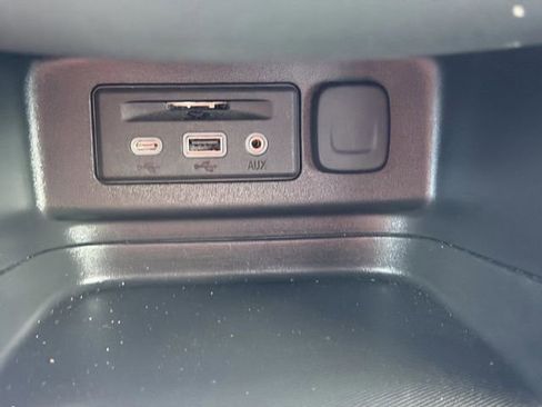 Certified 2024 Chevrolet Equinox LT image 27