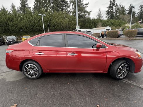 Used 2015 Nissan Sentra SV image 5