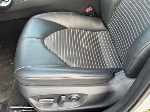 Certified 2023 Toyota Camry SE image 23