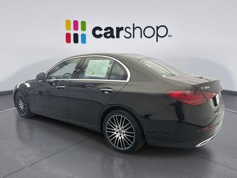 Used 2025 Mercedes-Benz C 300 4MATIC Sedan image 3