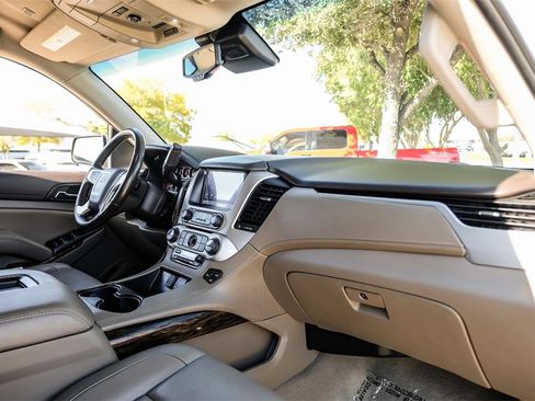 Used 2019 GMC Yukon SLT image 9