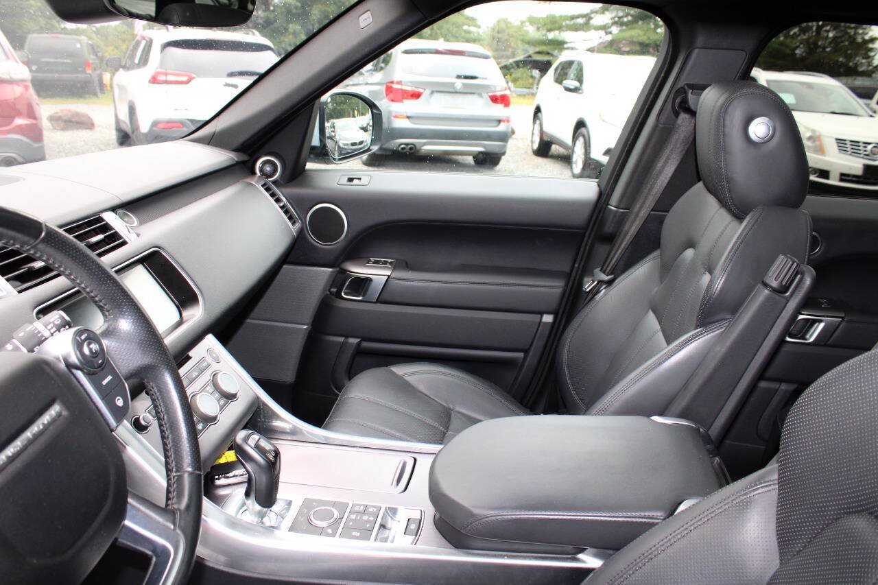 Used 2017 Land Rover Range Rover Sport HSE AWD/4WD image 14