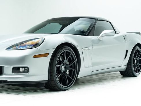 Used 2012 Chevrolet Corvette Grand Sport w/ 2LT Preferred Equipment Group RWD image 9