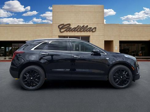 New 2026 Cadillac XT5 Luxury w/ LPO, ONYX Package FWD image 2