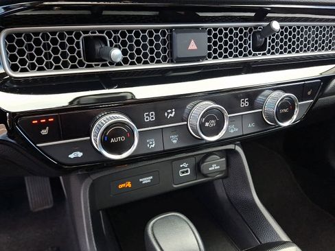 Certified 2023 Honda Civic EX-L image 17