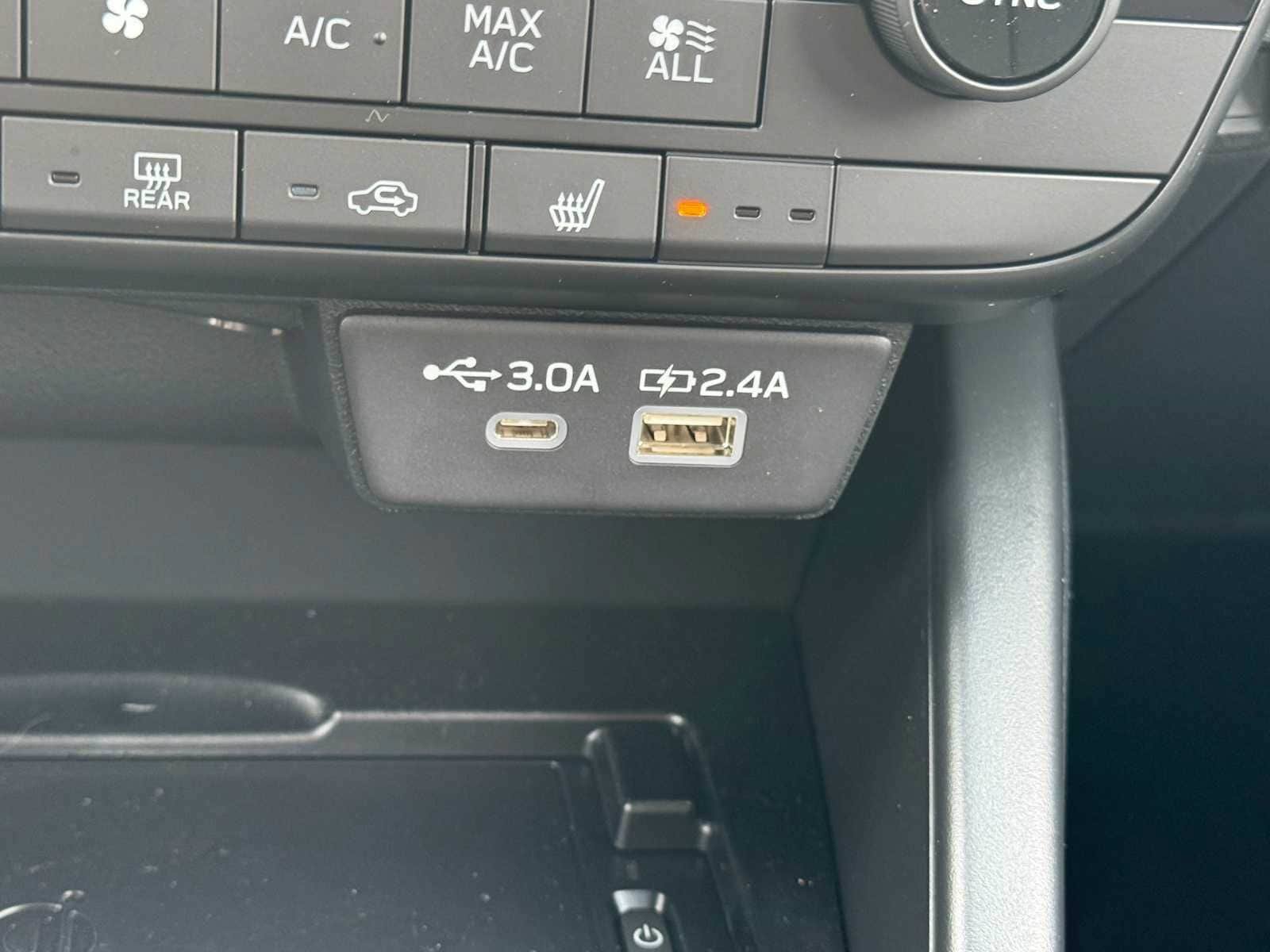 New 2026 Subaru Outback Limited AWD/4WD image 19